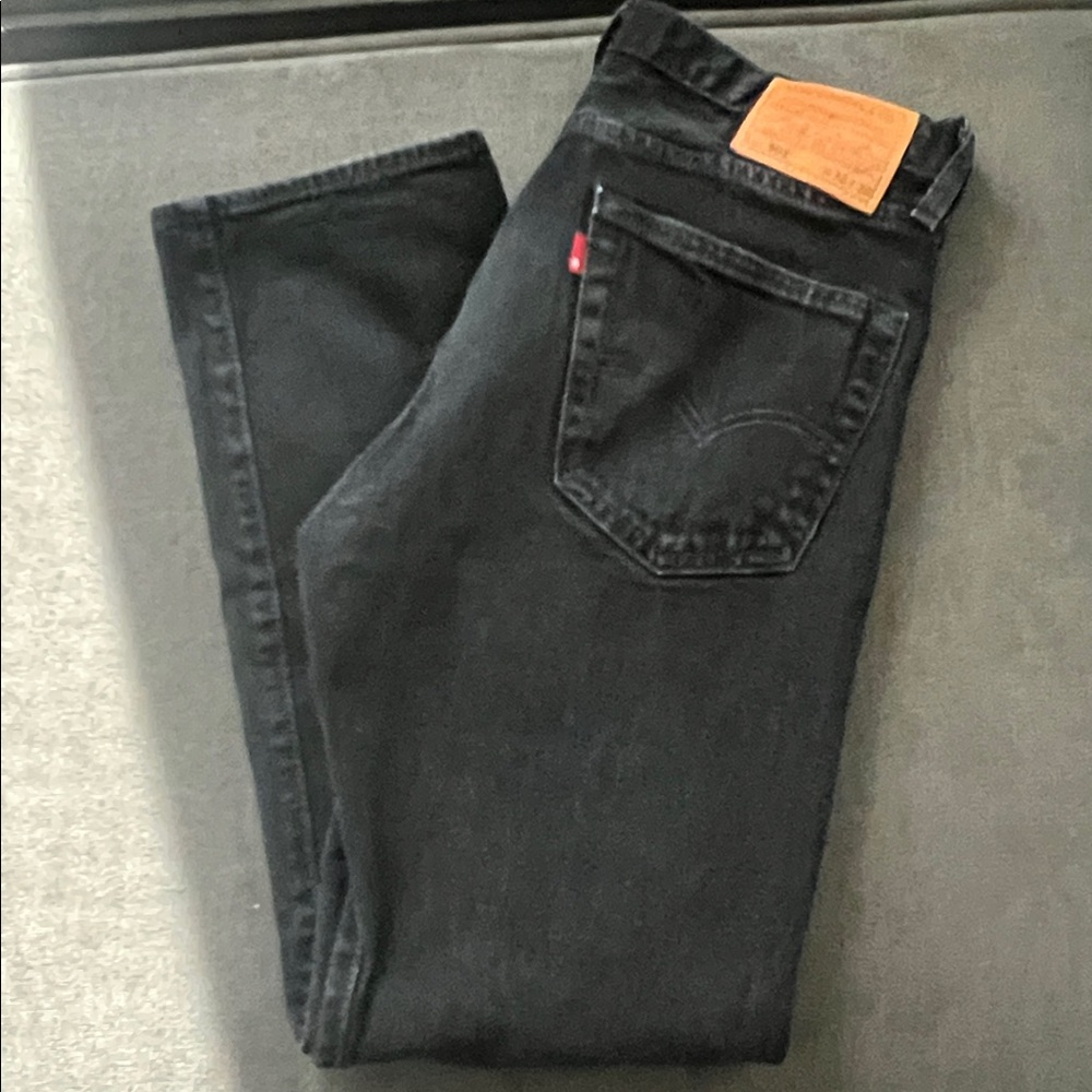 Levi's 501 Men’s Black Jeans - Size 32x30